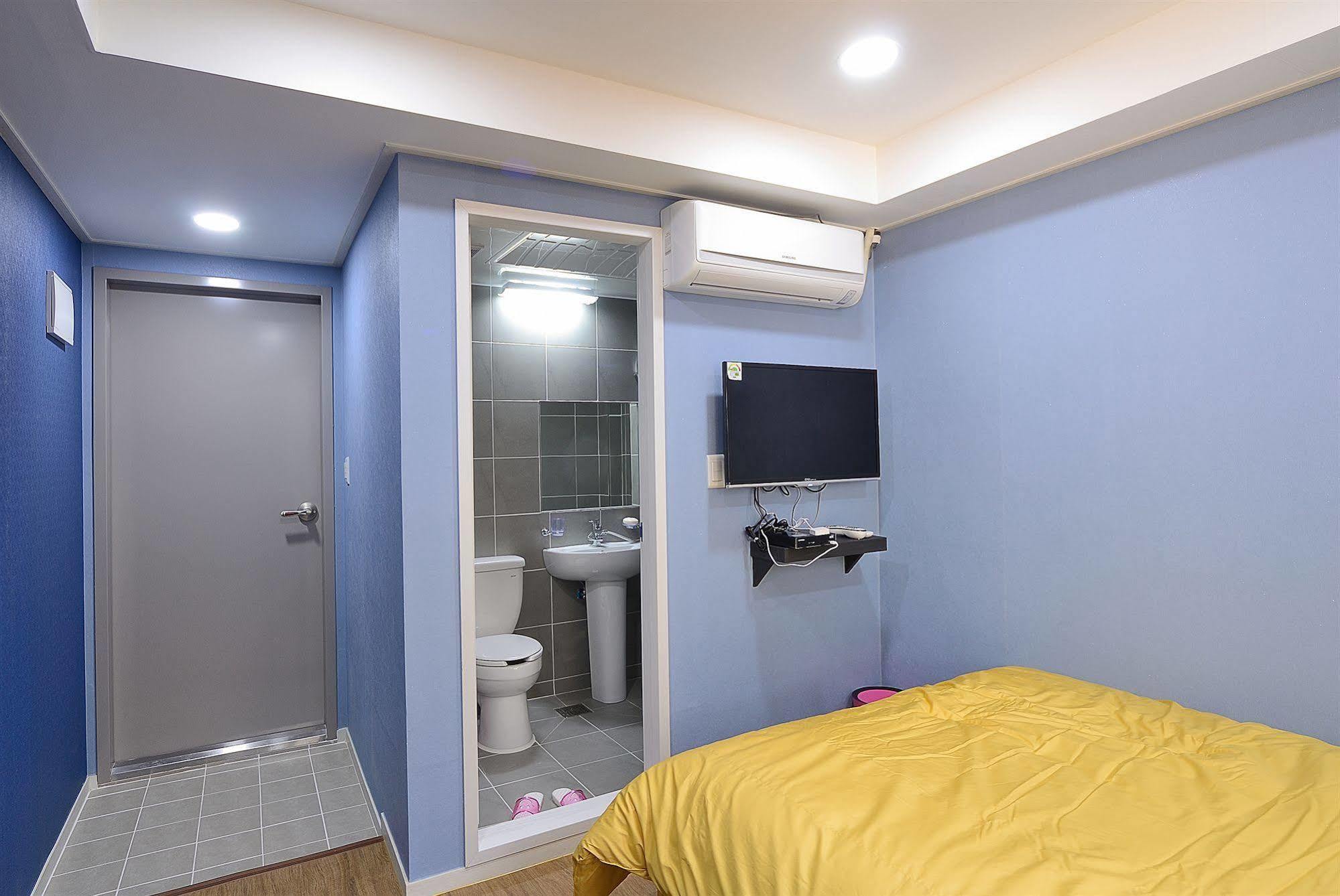 Red Guesthouse Σεούλ Εξωτερικό φωτογραφία